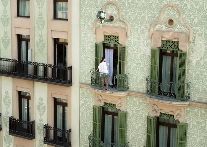 Catalonia Ramblas 4* SupAlbergo